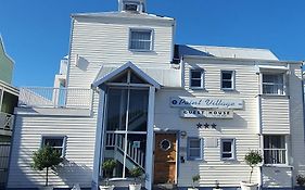 Point Village Guest House